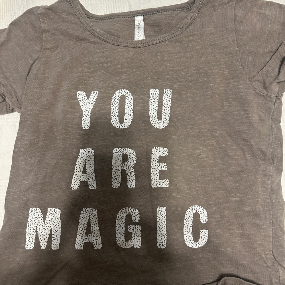 Rylee + Cru Brown 'You Are Magic' Tee